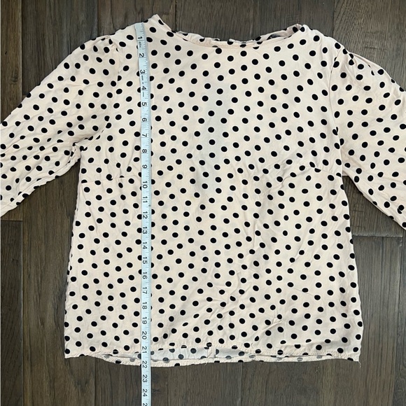 Atmosphere Top - Picture 11 of 12